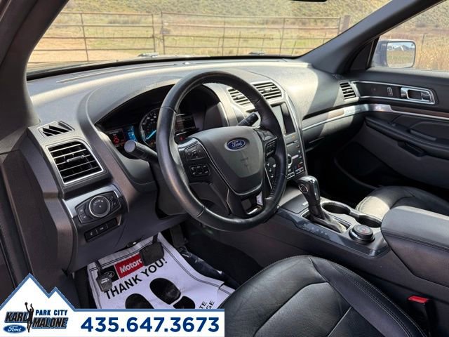 Used 2019 Ford Explorer Limited w/ Class III Trailer Tow Package image 15