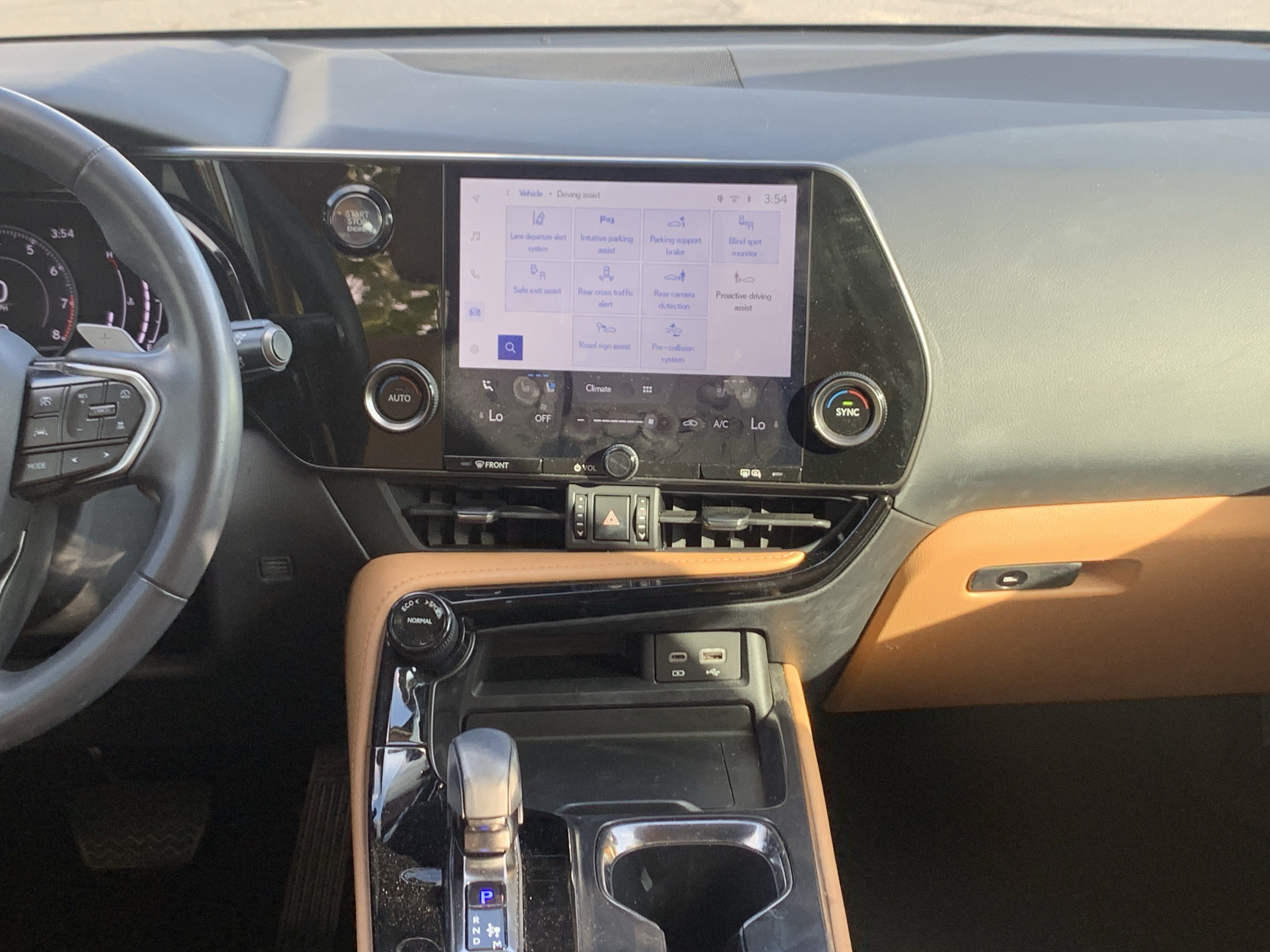 Used 2024 Lexus NX 250 FWD image 31