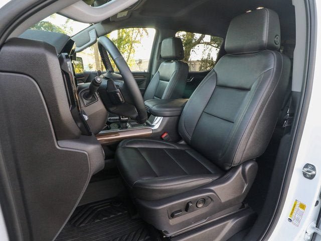 Used 2024 Chevrolet Silverado 1500 LT Trail Boss w/ Convenience Package II AWD/4WD image 15