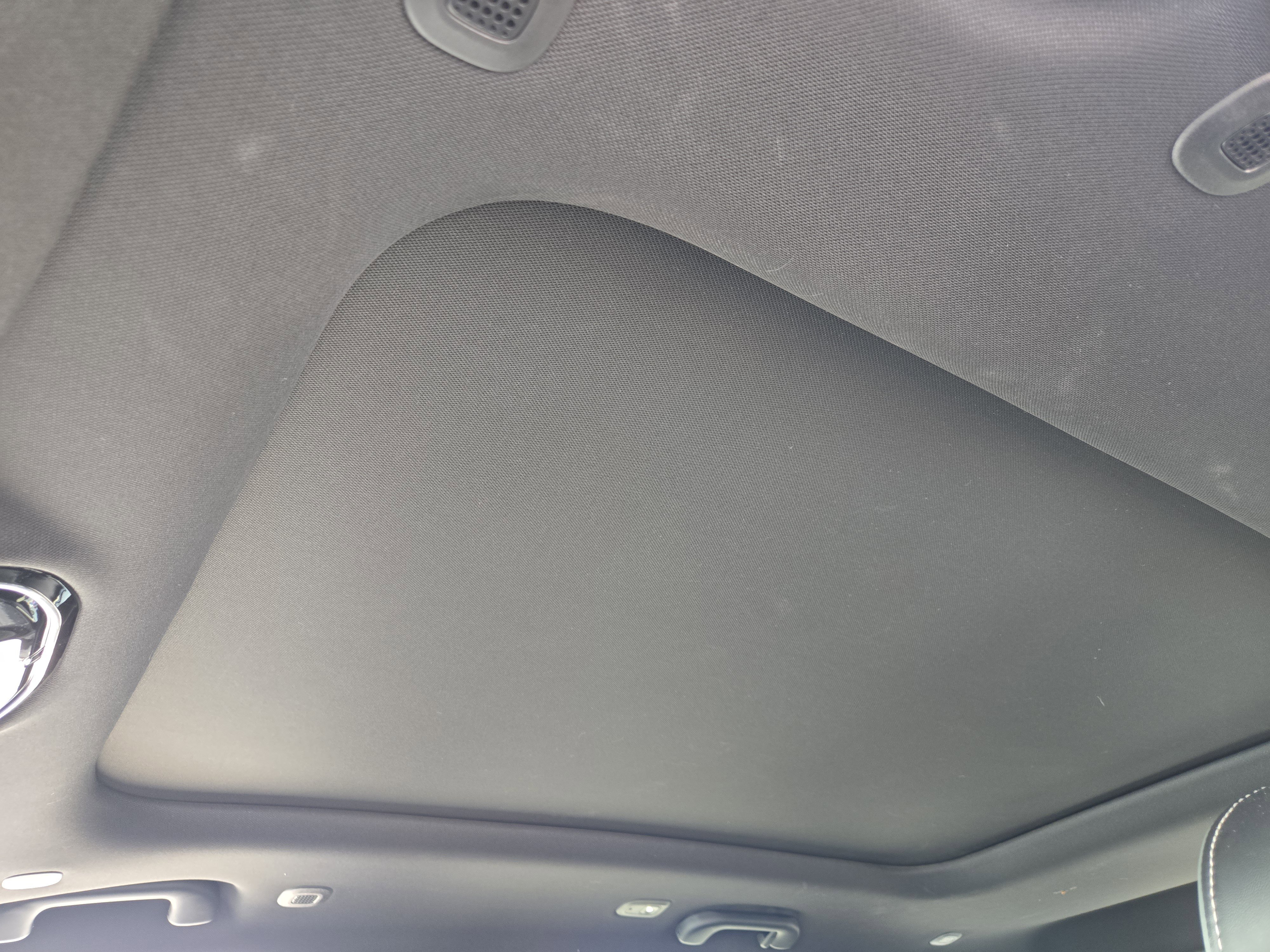 Used 2022 Jeep Grand Cherokee Overland w/ Advanced Protech Group III image 28