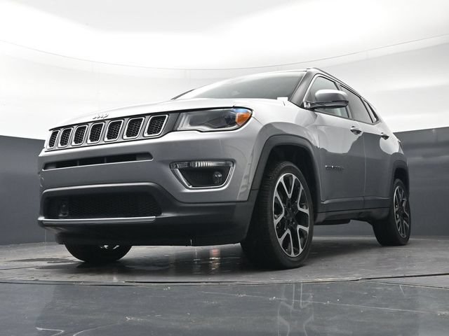 Used 2021 Jeep Compass Limited AWD/4WD image 22