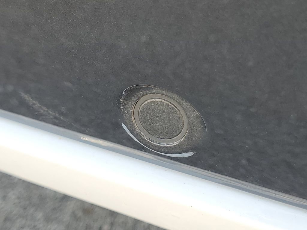 Used 2026 Land Rover Range Rover Velar Dynamic SE AWD/4WD image 7