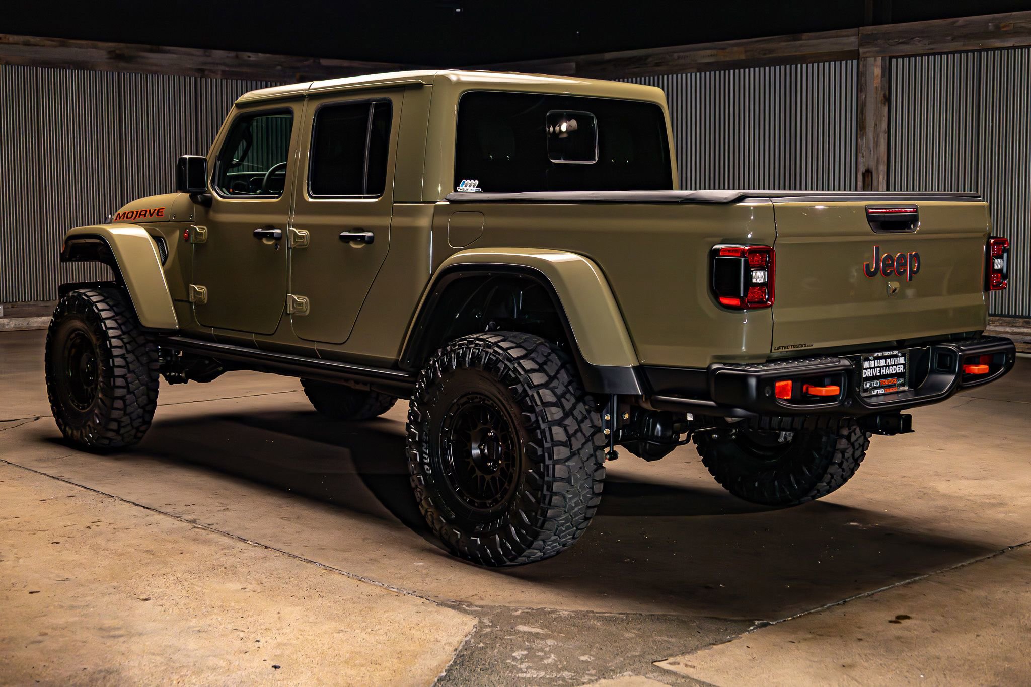 Used 2025 Jeep Gladiator Mojave image 7