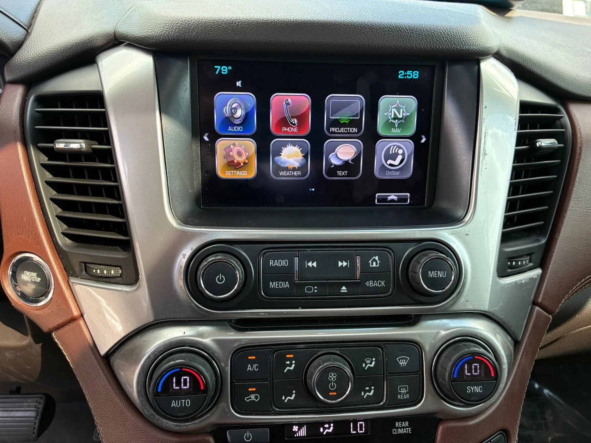 Used 2017 Chevrolet Tahoe Premier AWD/4WD image 16