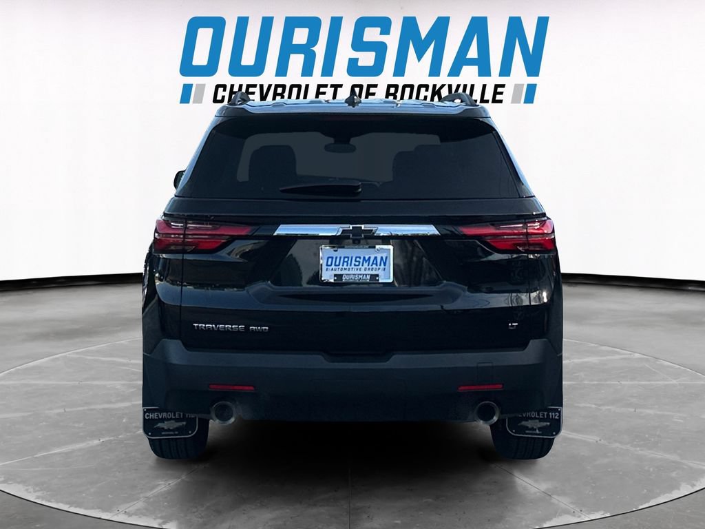 Used 2023 Chevrolet Traverse LT w/ LPO, Cargo Package AWD/4WD image 5