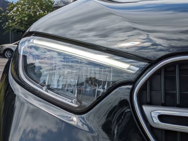 Used 2024 Mercedes-Benz GLC 300 4MATIC image 11