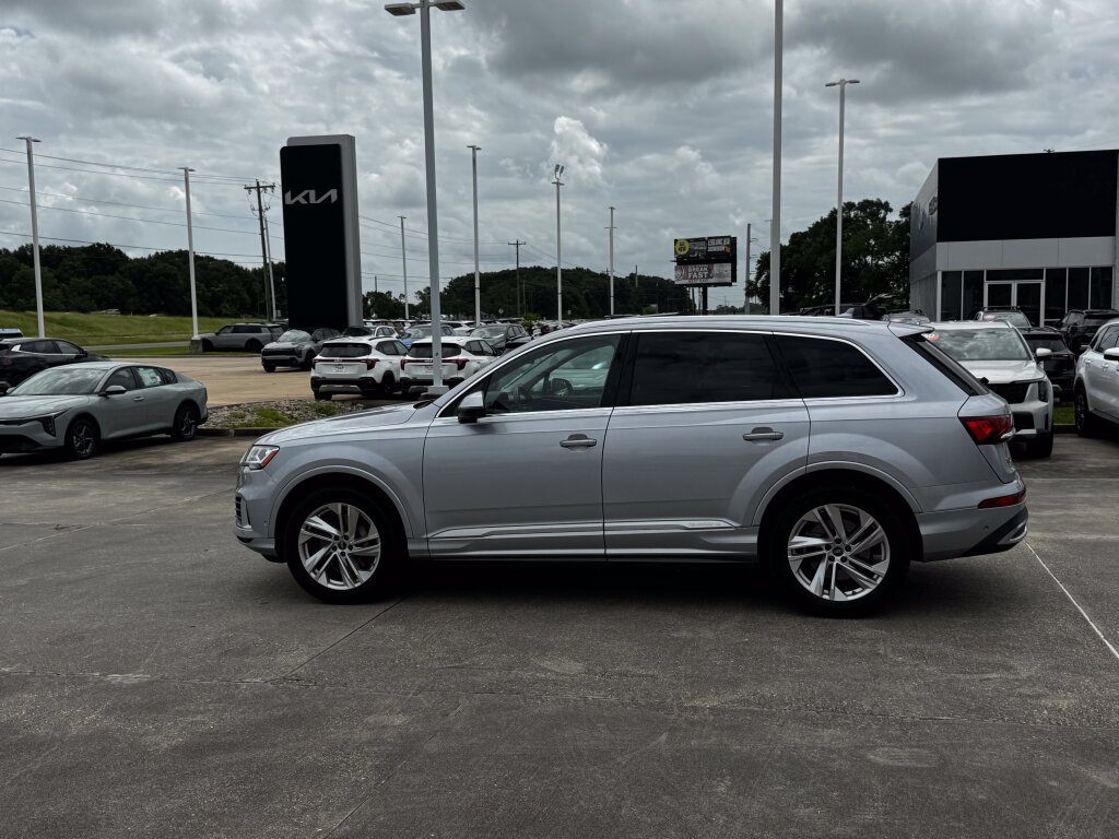 Used 2022 Audi Q7 3.0T Premium Plus AWD/4WD image 30