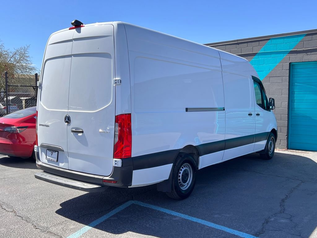 Used 2022 Mercedes-Benz Sprinter 2500 image 11
