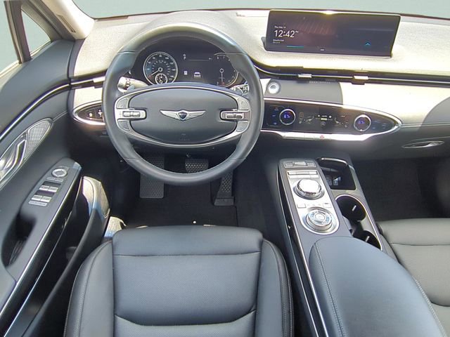 Used 2025 Genesis GV70 2.5T AWD/4WD image 12
