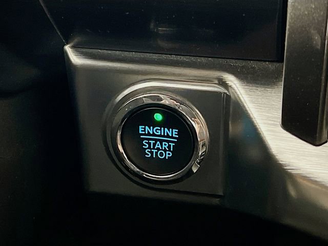 Used 2023 Ford F150 Lariat w/ Equipment Group 502A High image 16