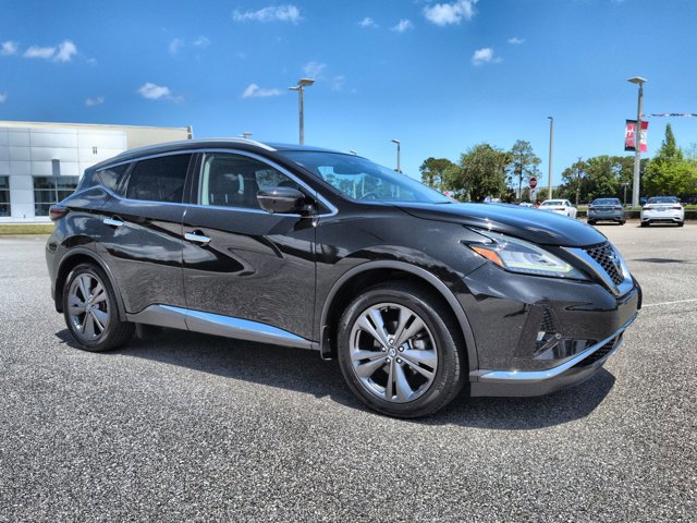 Used 2019 Nissan Murano Platinum image 3