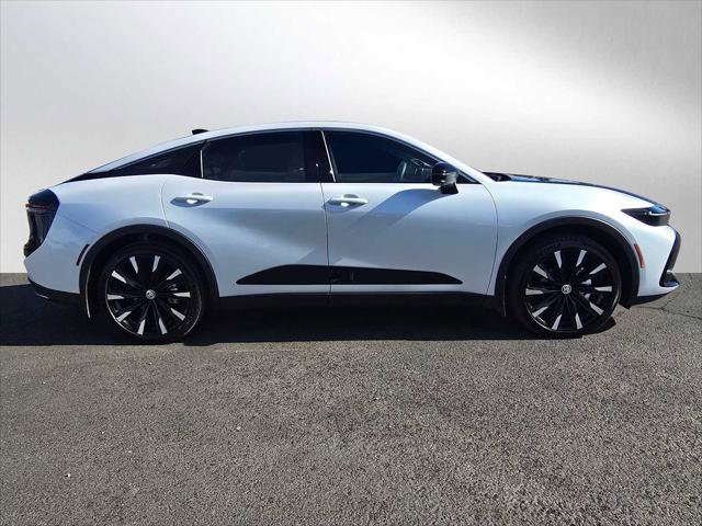 Certified 2026 Toyota Crown Platinum image 2