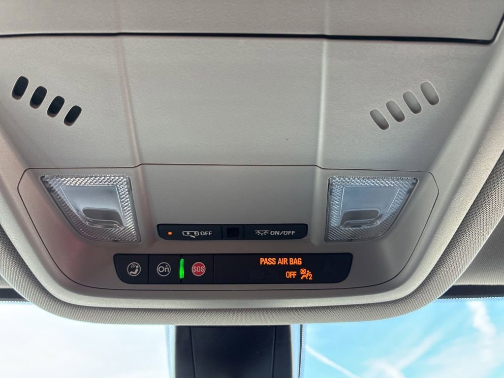 Used 2023 GMC Acadia SLE w/ Driver Convenience Package image 25