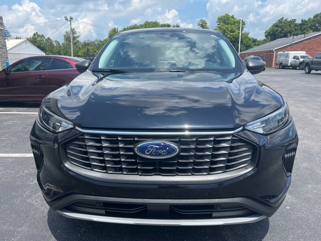 Used 2023 Ford Escape Active AWD/4WD image 8