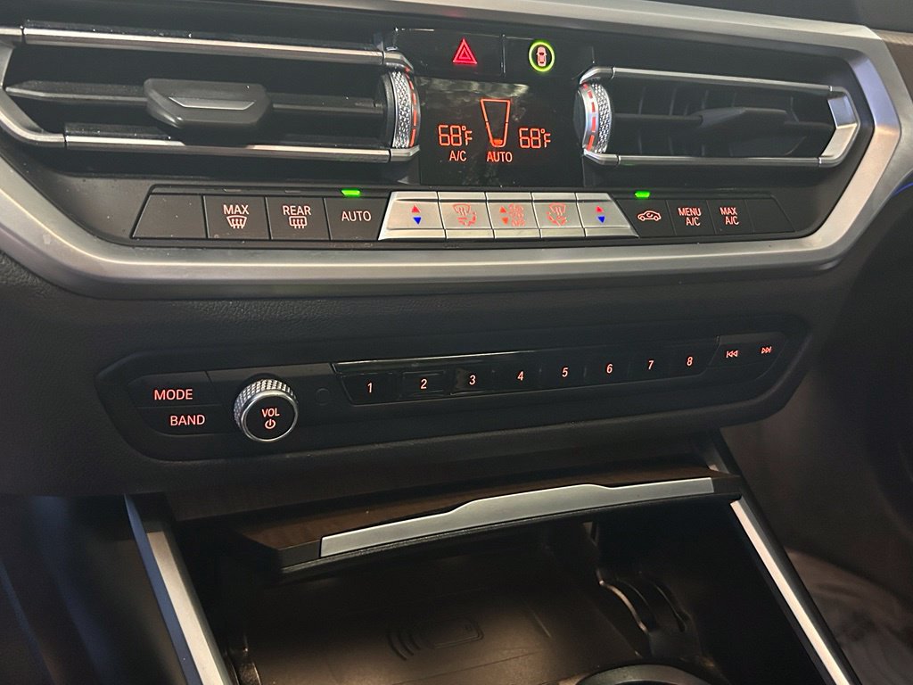 Used 2020 BMW 330i Sedan w/ Convenience Package RWD image 35