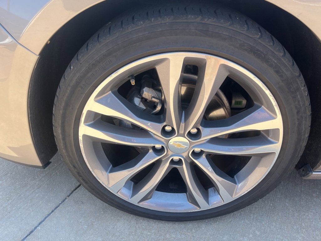 Used 2023 Chevrolet Malibu LT image 20