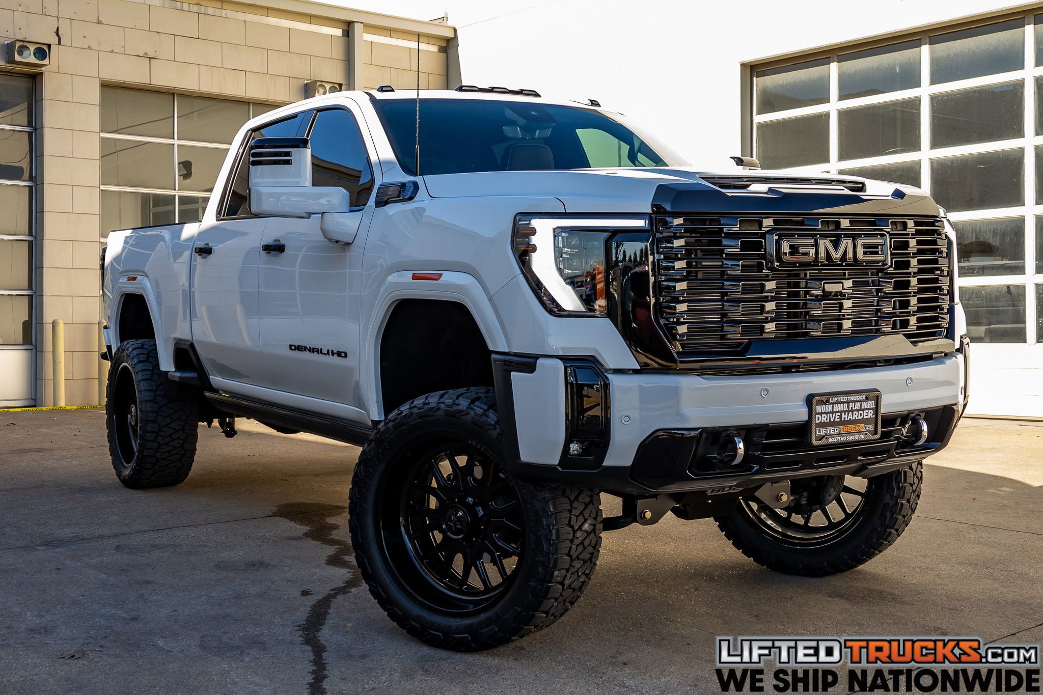 Used 2026 GMC Sierra 2500 Denali Ultimate w/ Max Trailering Package image 1