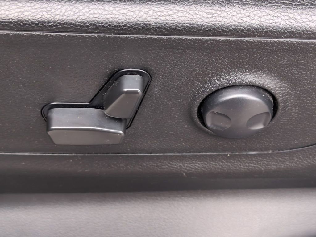 Used 2022 RAM 1500 Big Horn image 16