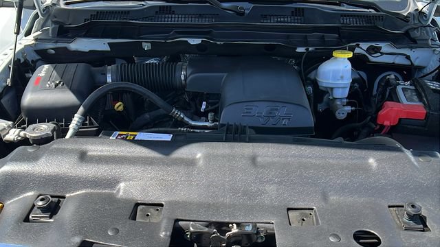 Used 2023 RAM 1500 Classic SLT w/ Electronics Group AWD/4WD image 13