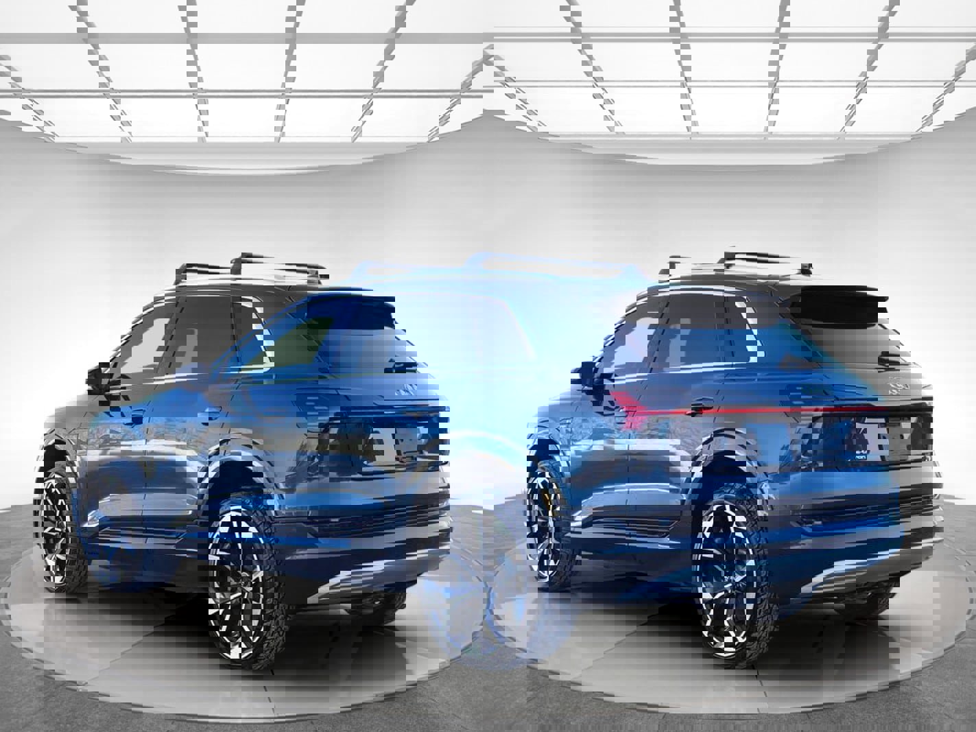 Used 2019 Audi e-tron Premium Plus w/ Cold Weather Package image 6