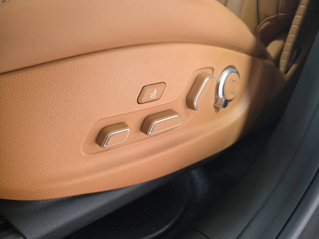New 2026 Genesis GV80 3.5T Prestige AWD/4WD image 11