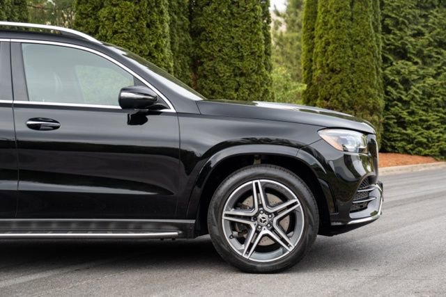 Used 2022 Mercedes-Benz GLS 580 4MATIC image 14