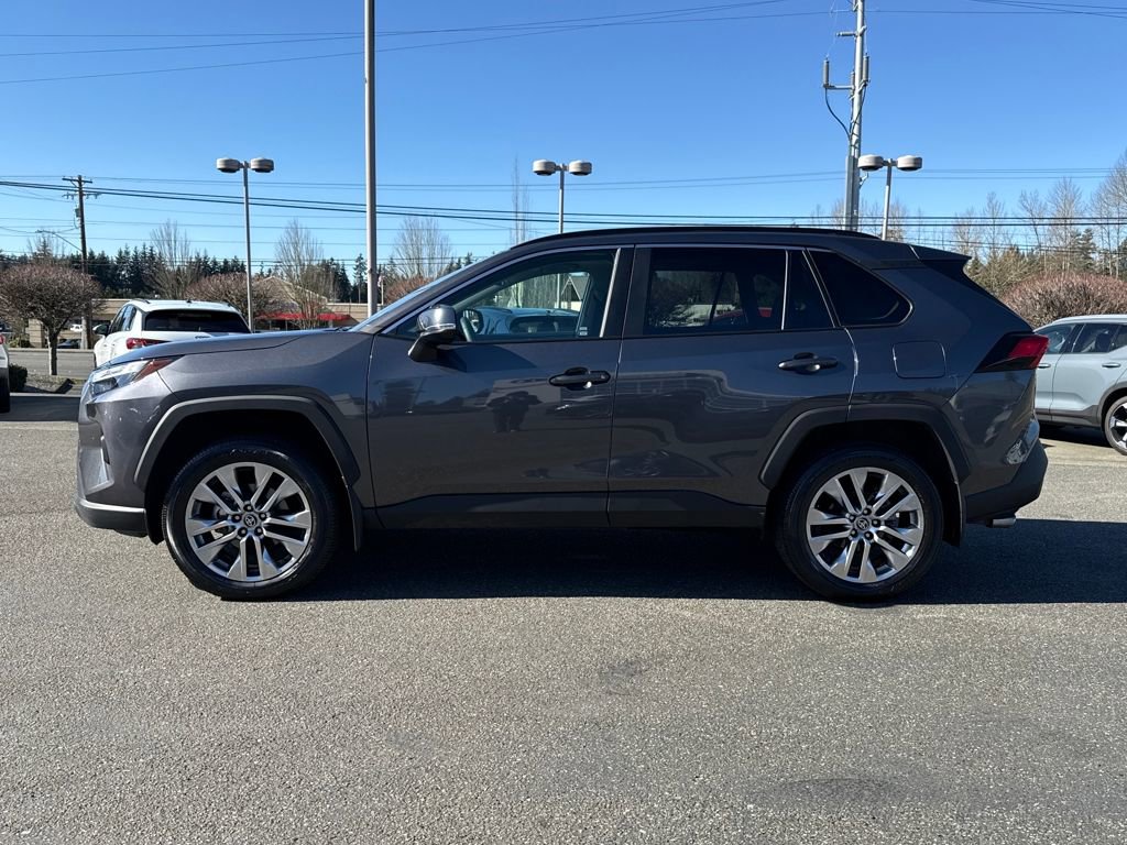 Used 2024 Toyota RAV4 XLE Premium image 4