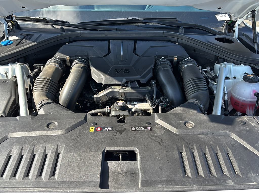 Used 2024 Genesis GV70 3.5T Sport w/ Sport Advanced Package image 12