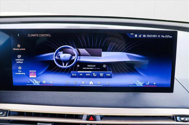 Used 2026 BMW iX xDrive45 w/ Executive Package image 17