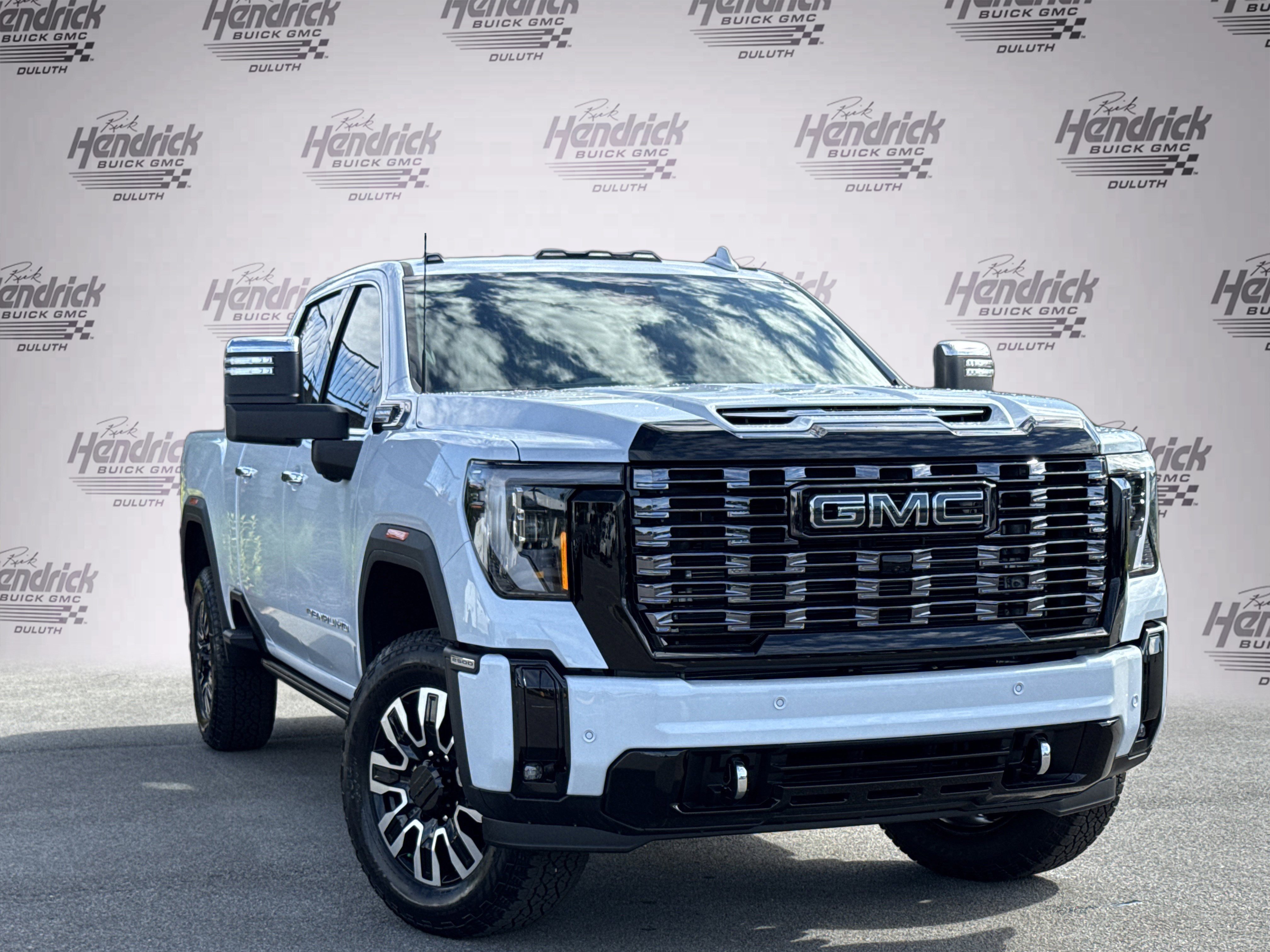 New 2026 GMC Sierra 2500 Denali Ultimate image 2