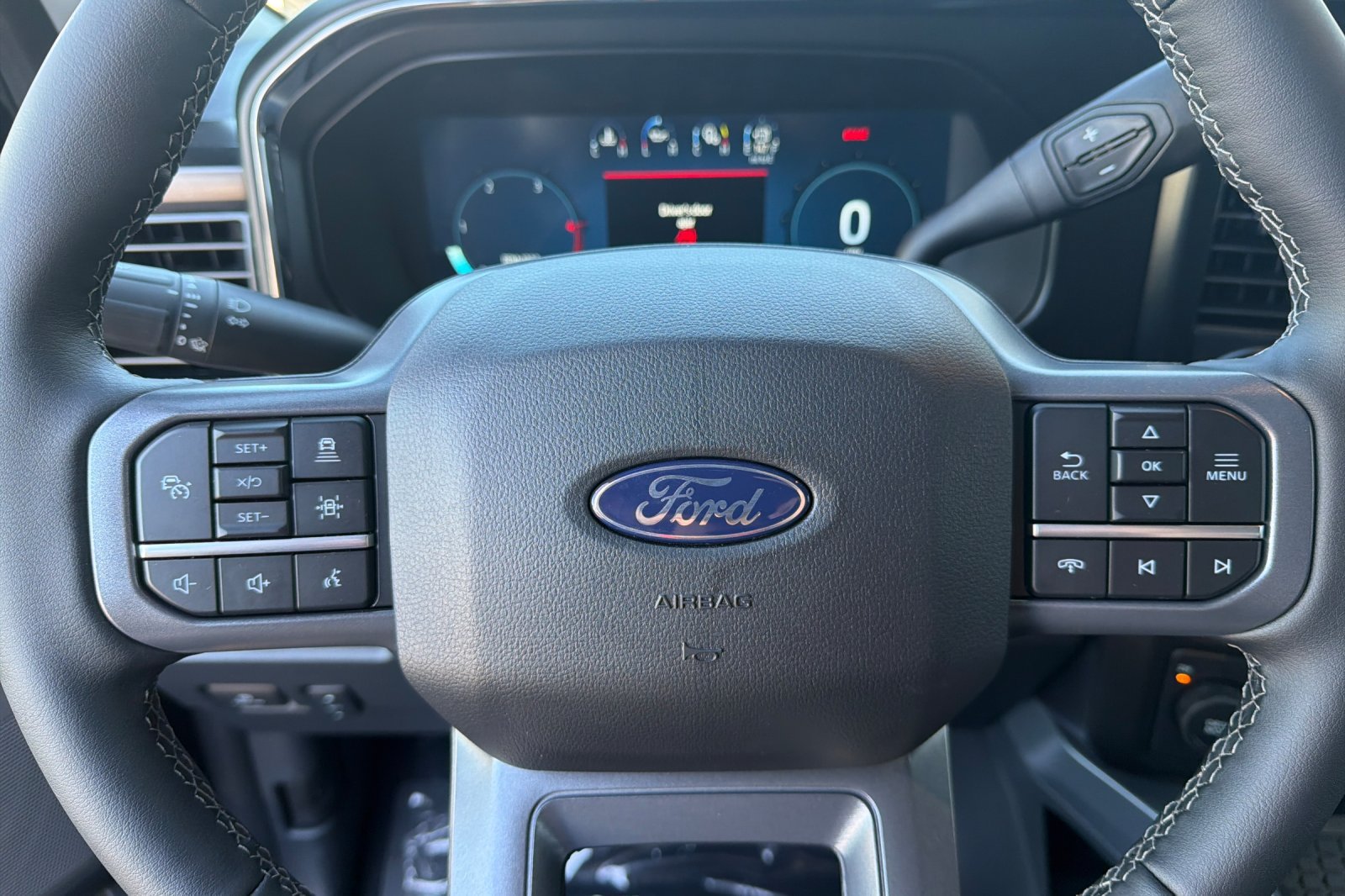 New 2027 Ford F350 Lariat w/ Lariat Premium Package AWD/4WD image 23