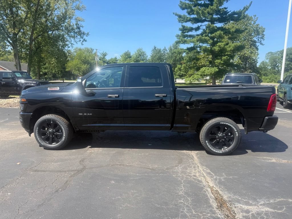 New 2026 RAM 2500 Big Horn AWD/4WD image 7