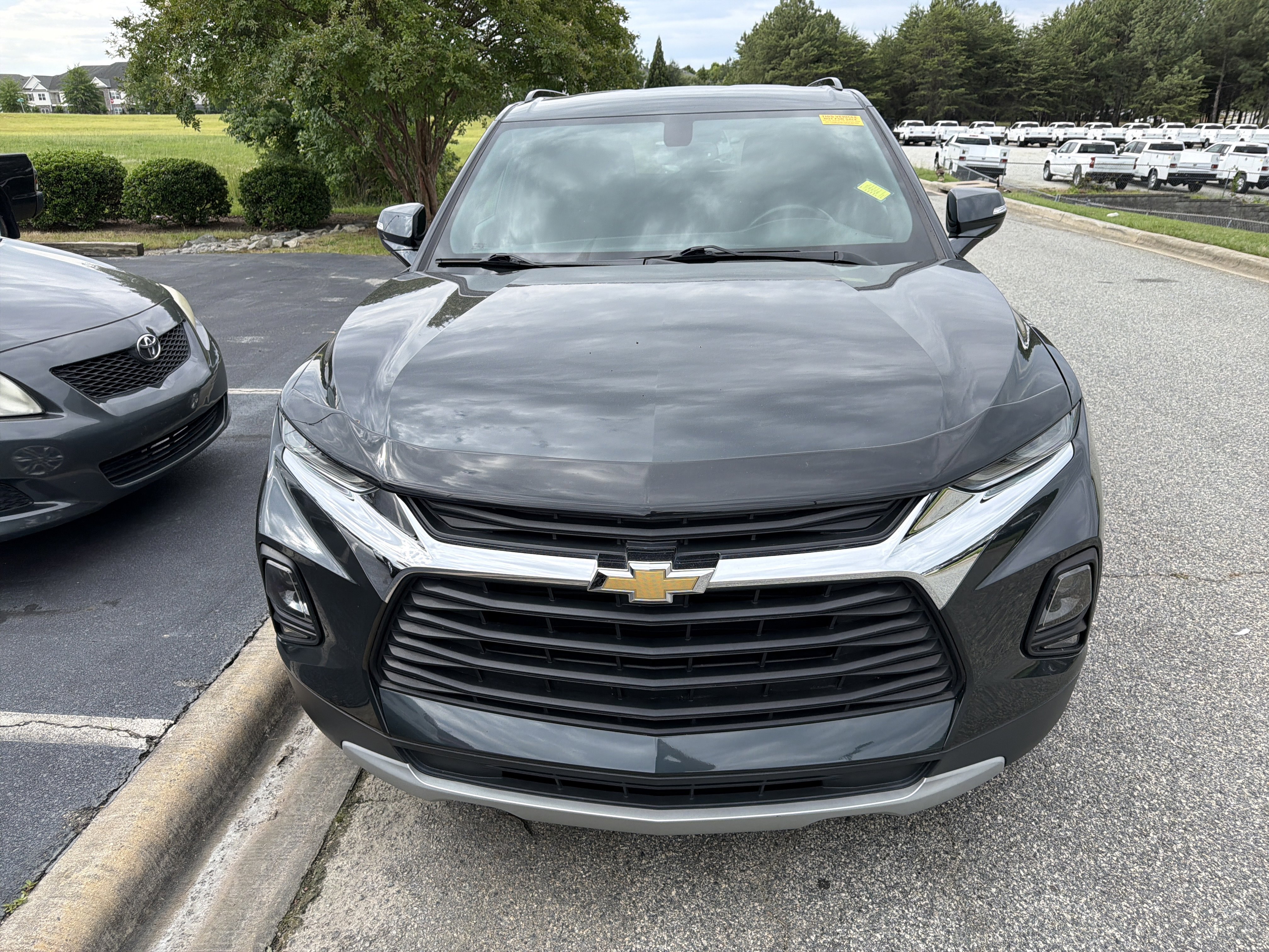 Used 2020 Chevrolet Blazer LT FWD image 3