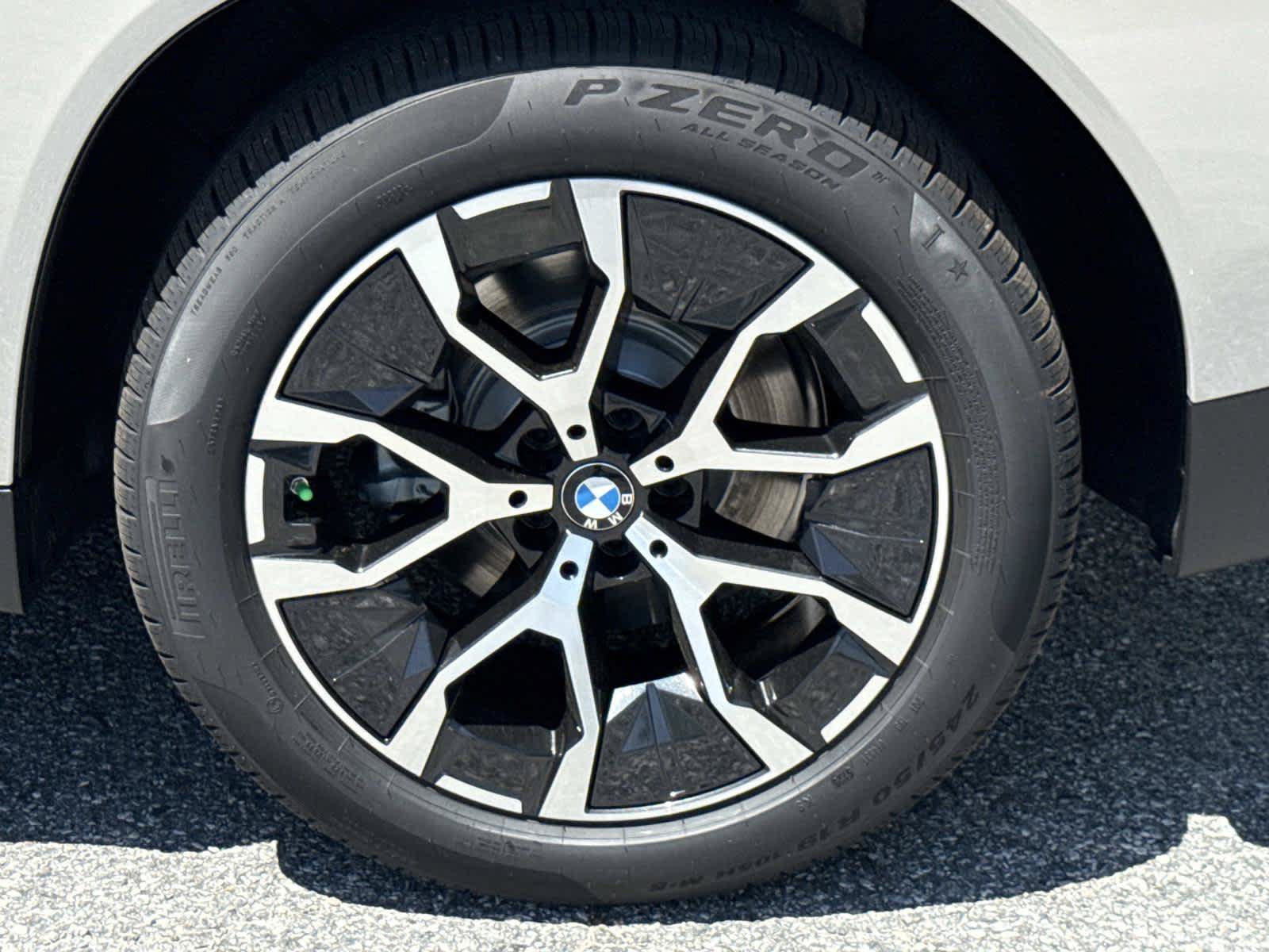 New 2026 BMW X3 xDrive30i w/ Premium Package AWD/4WD image 12