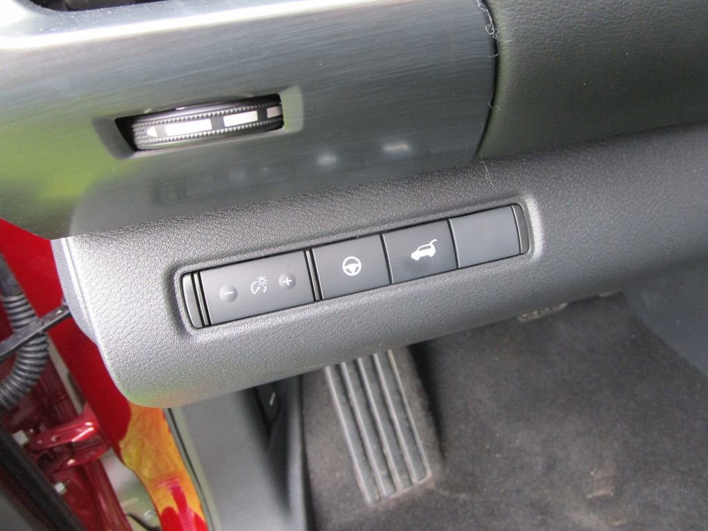 Used 2024 Nissan Pathfinder SL image 26