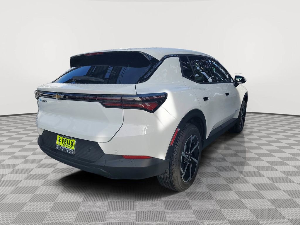 New 2026 Chevrolet Equinox EV LT image 3