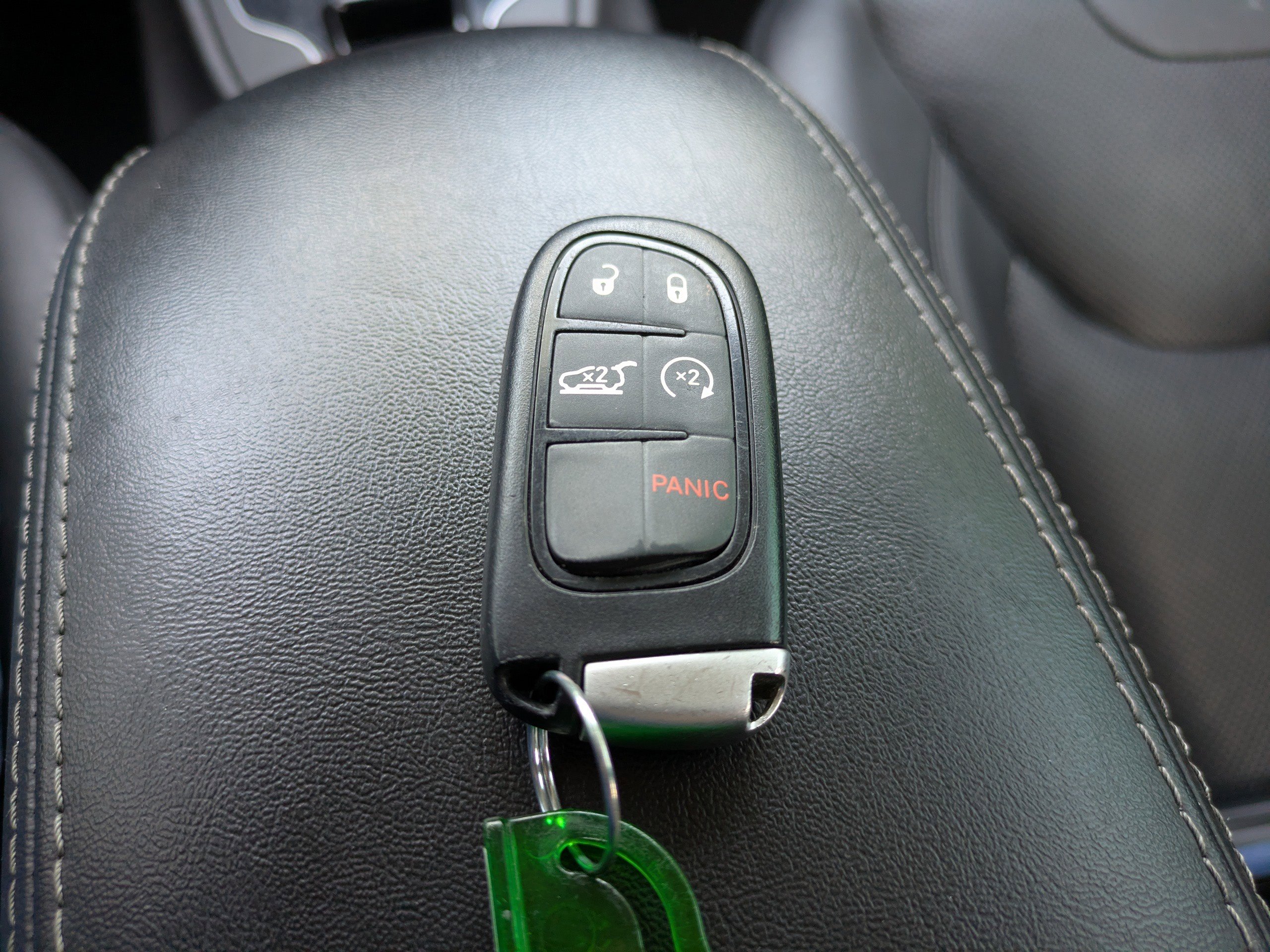 Used 2019 Jeep Cherokee Limited FWD image 30