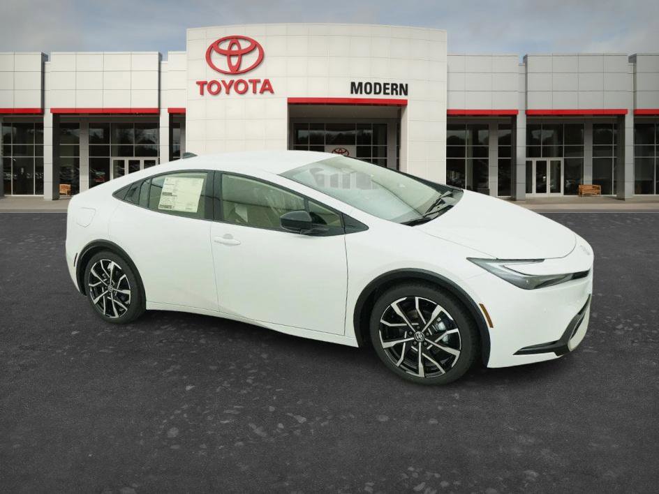 New 2026 Toyota Prius Plug-In Hybrid FWD image 14