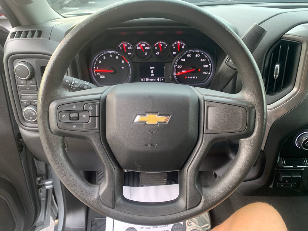 Used 2024 Chevrolet Silverado 2500 Custom w/ Custom Convenience Package AWD/4WD image 4