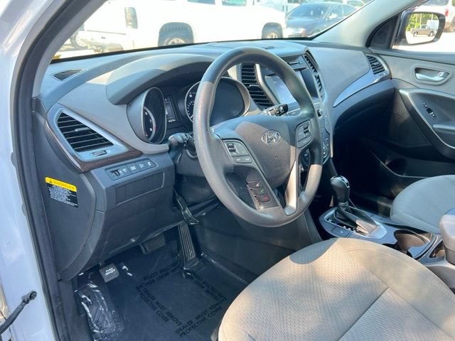 Used 2018 Hyundai Santa Fe Sport w/ 2.4L Value Package 02 FWD image 23