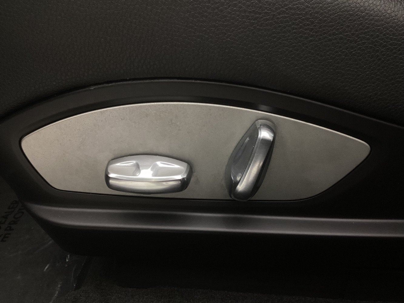Used 2013 Porsche Panamera S RWD image 36