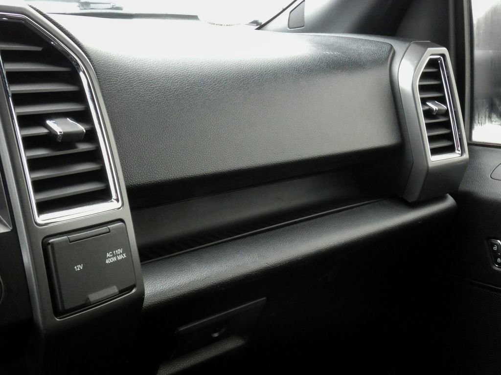 Used 2017 Ford F150 XLT w/ Equipment Group 302A Luxury image 22