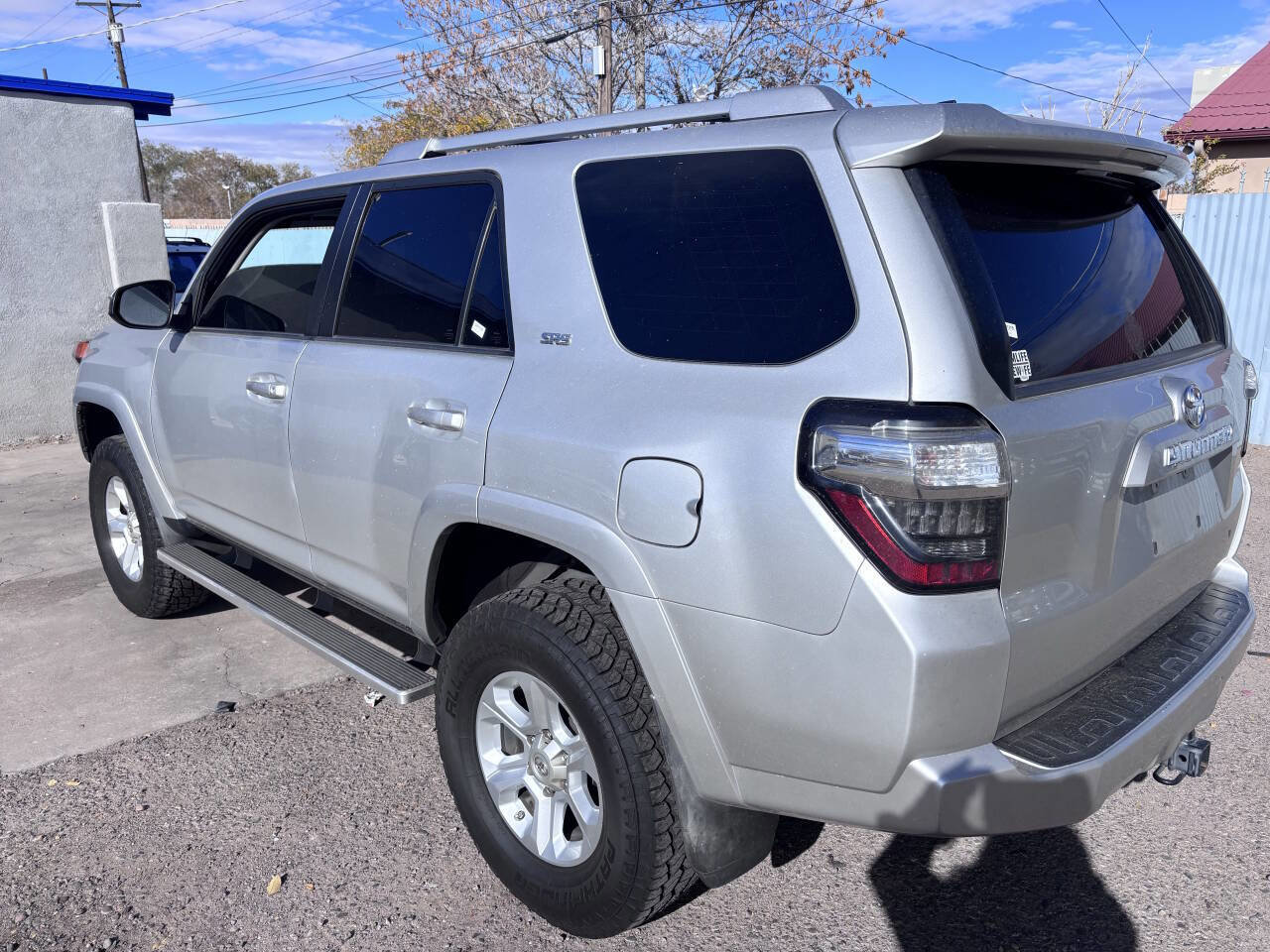 Used 2017 Toyota 4Runner SR5 image 5