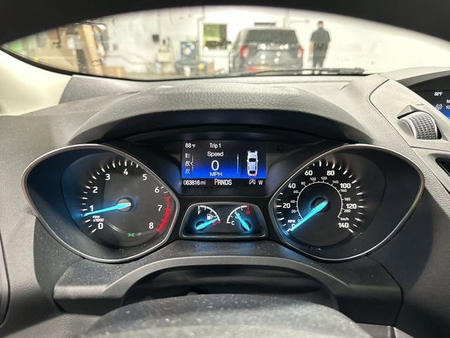 Used 2017 Ford Escape SE FWD image 14