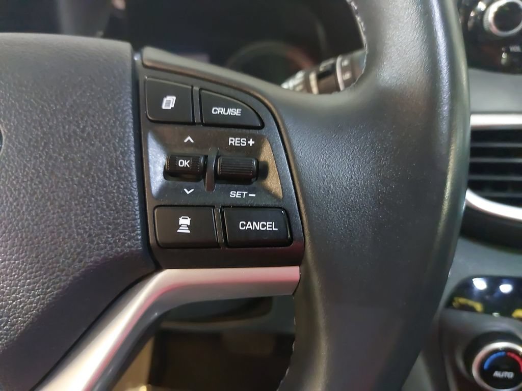 Used 2021 Hyundai Tucson Ultimate w/ Cargo Package FWD image 17