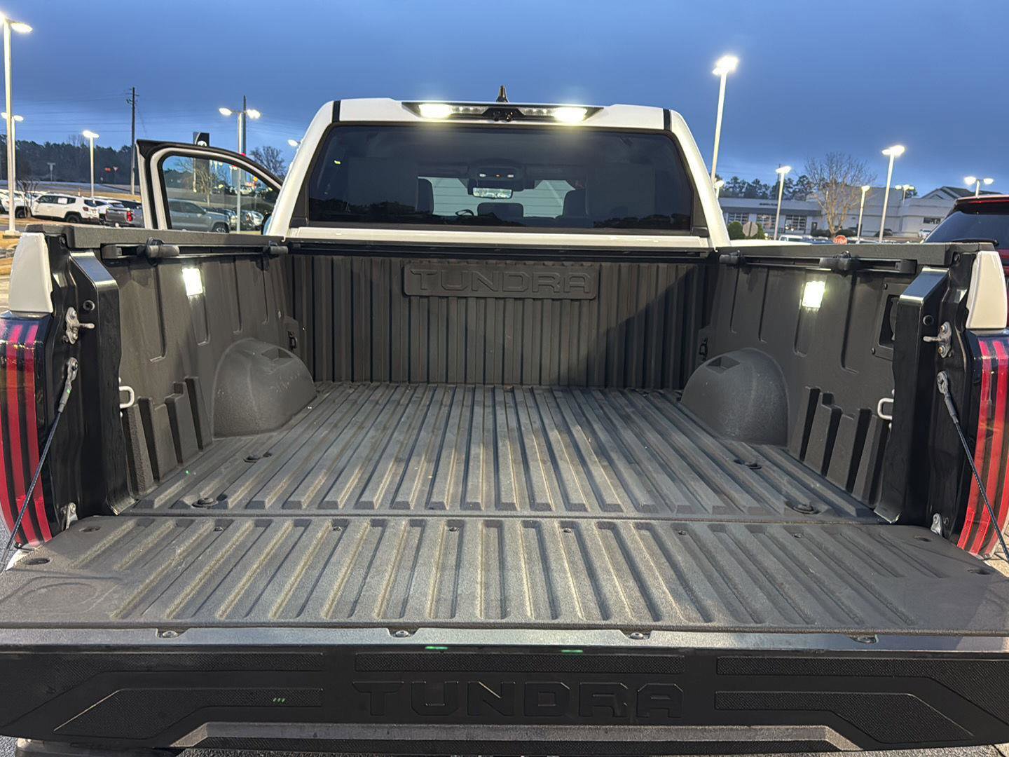 Used 2024 Toyota Tundra Limited image 30