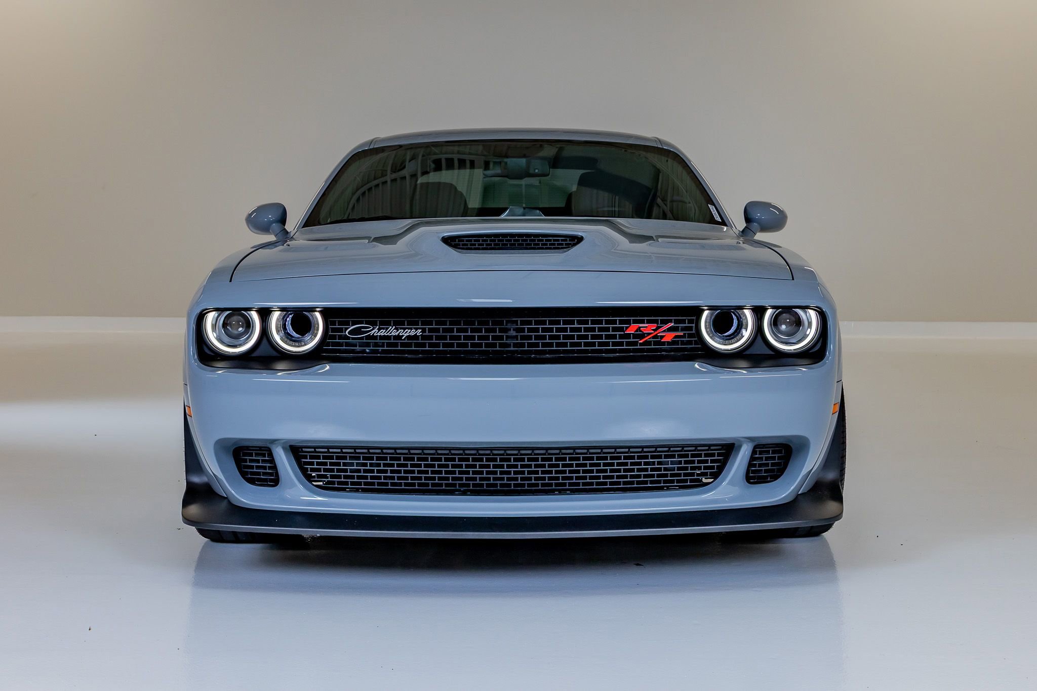 Used 2022 Dodge Challenger R/T Scat Pack RWD image 2