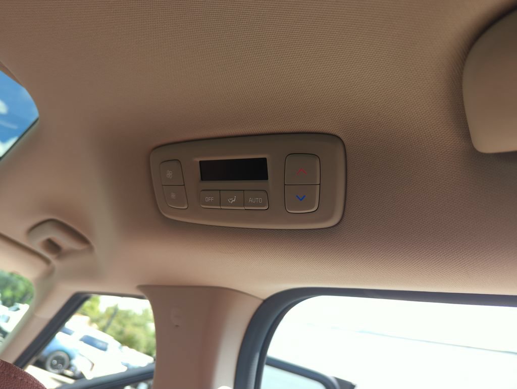 Used 2023 Kia Carnival SX Prestige FWD image 36