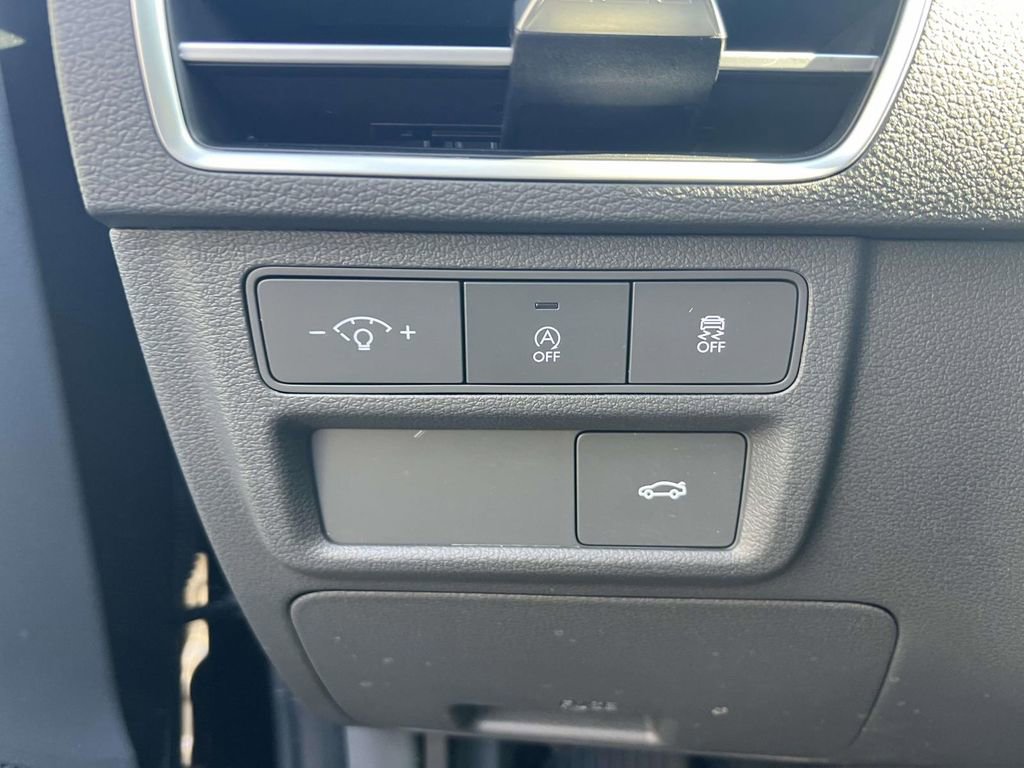 Certified 2025 Hyundai Sonata SE FWD image 20