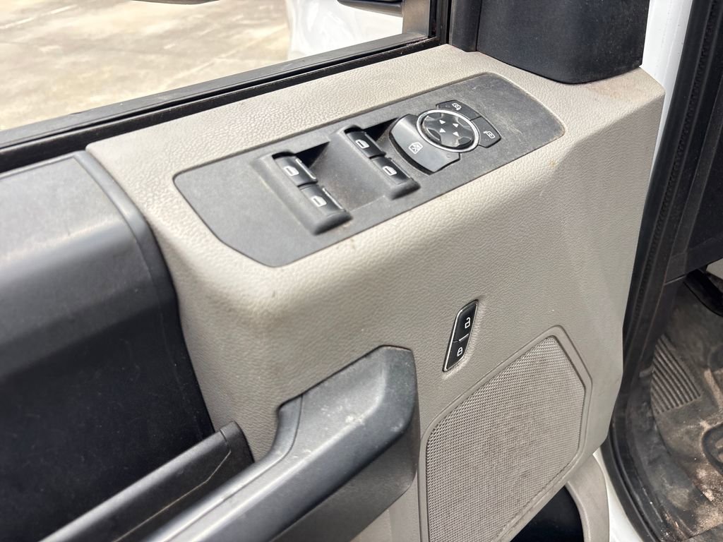 Used 2020 Ford F250 XL w/ STX Appearance Package AWD/4WD image 17